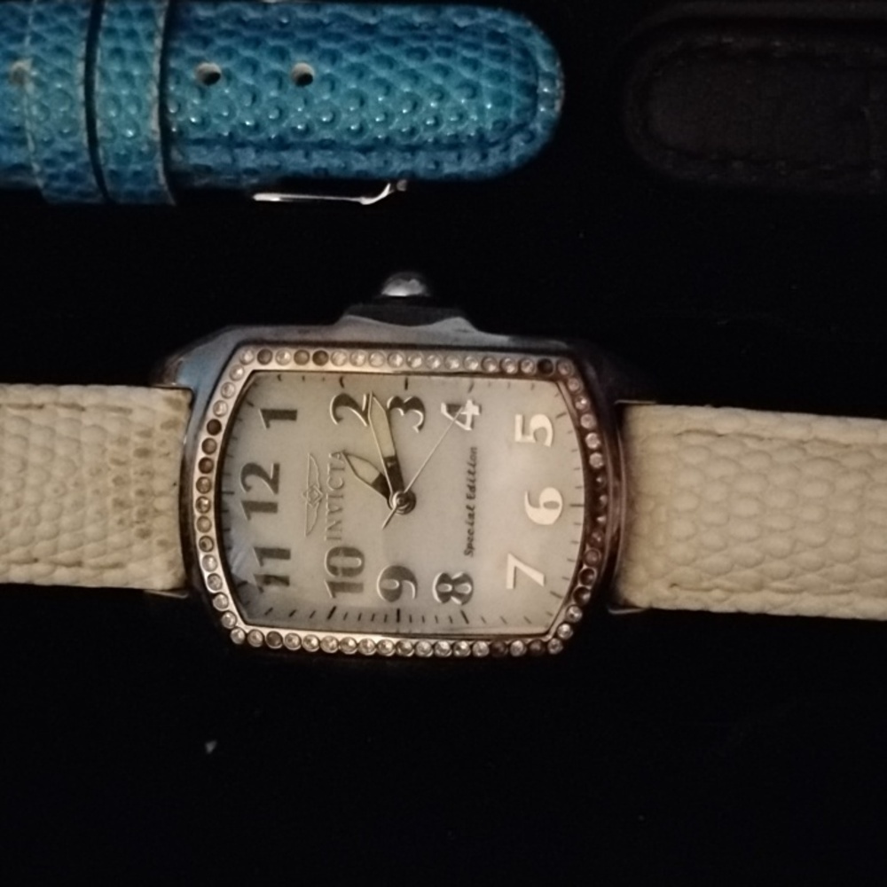 Invicta Watch-3 bands
